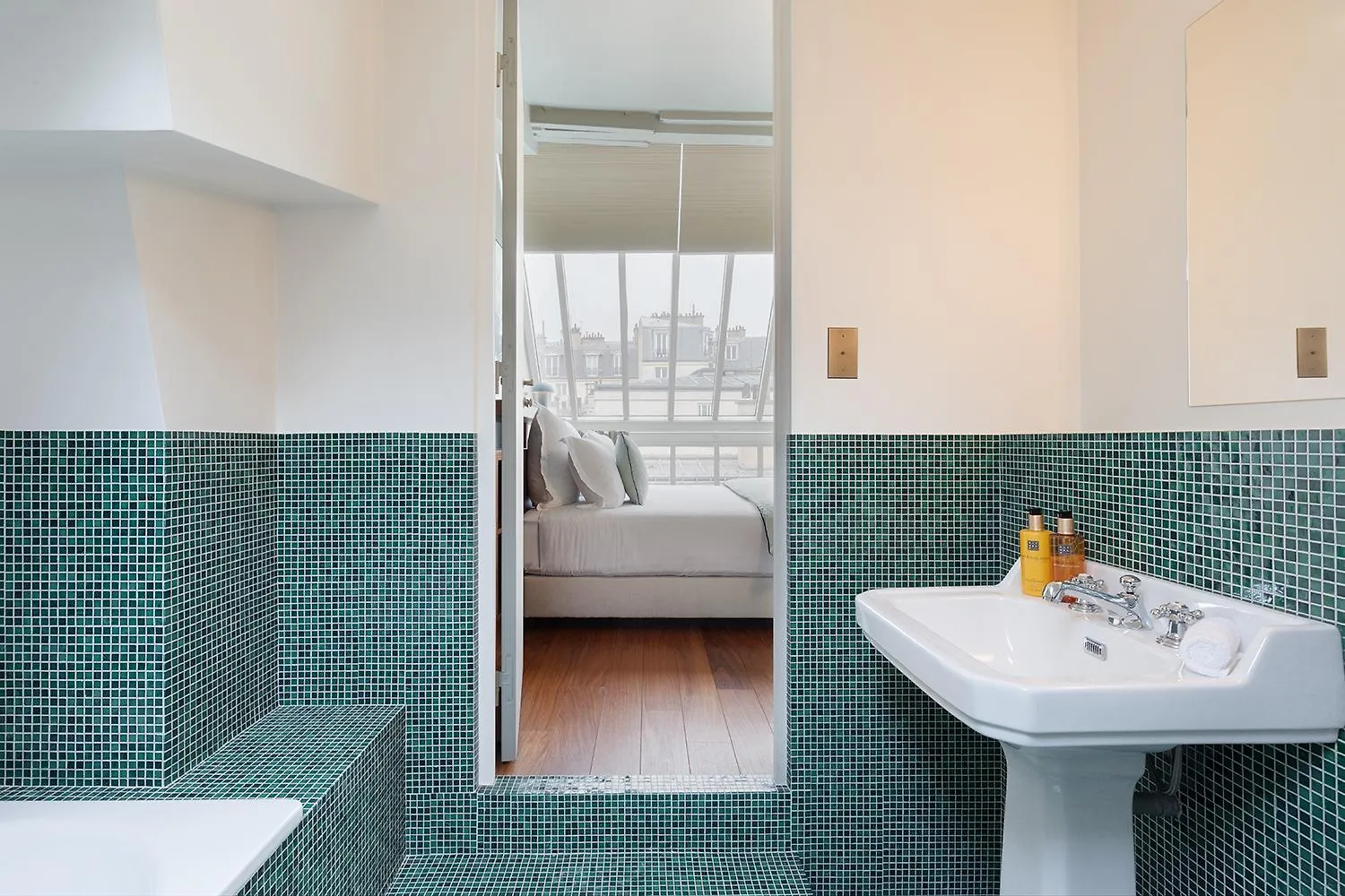 Oniri - Apartment In Montmartre - Robert Planquette Paris 0*,