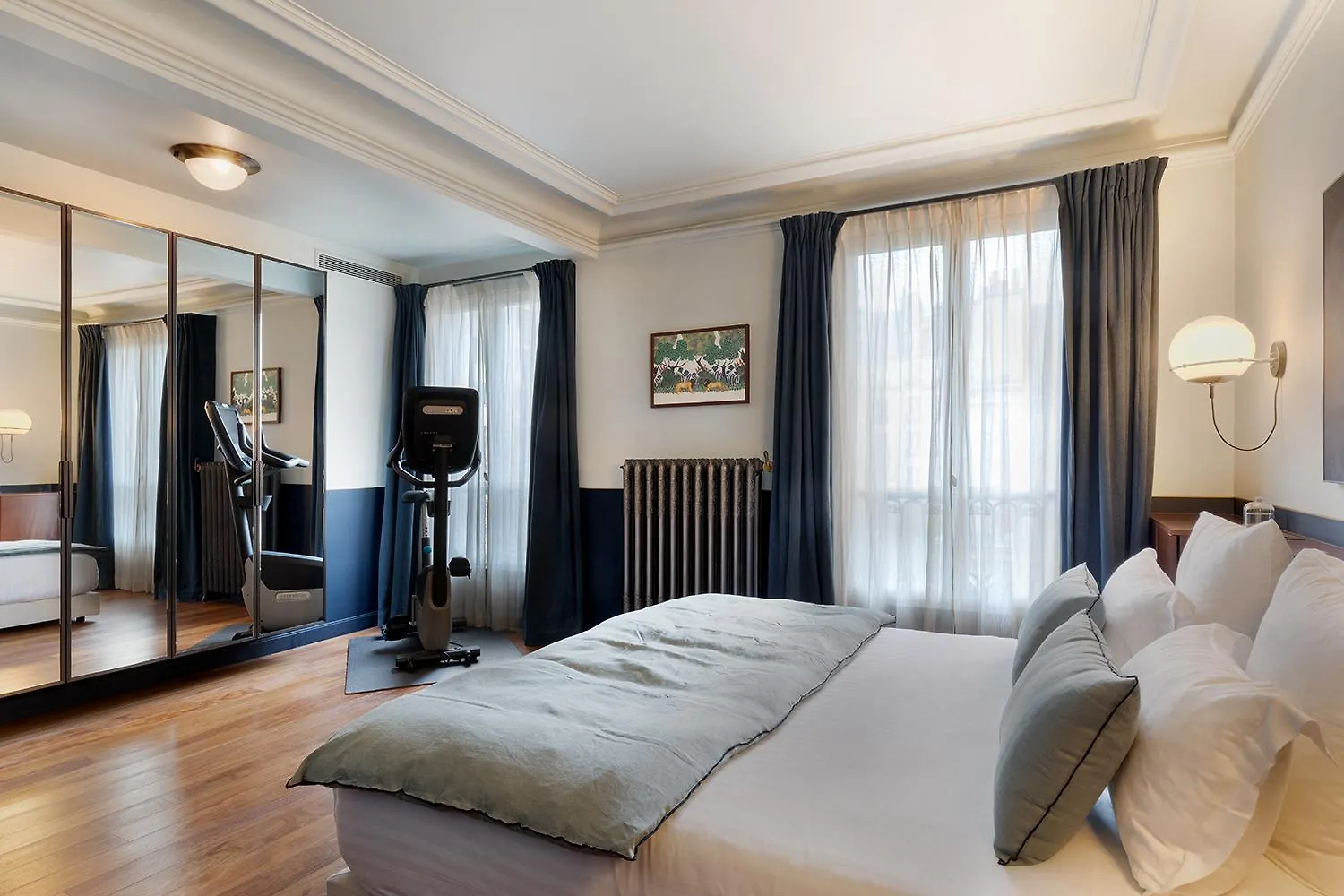 Oniri - Apartment In Montmartre - Robert Planquette Paris