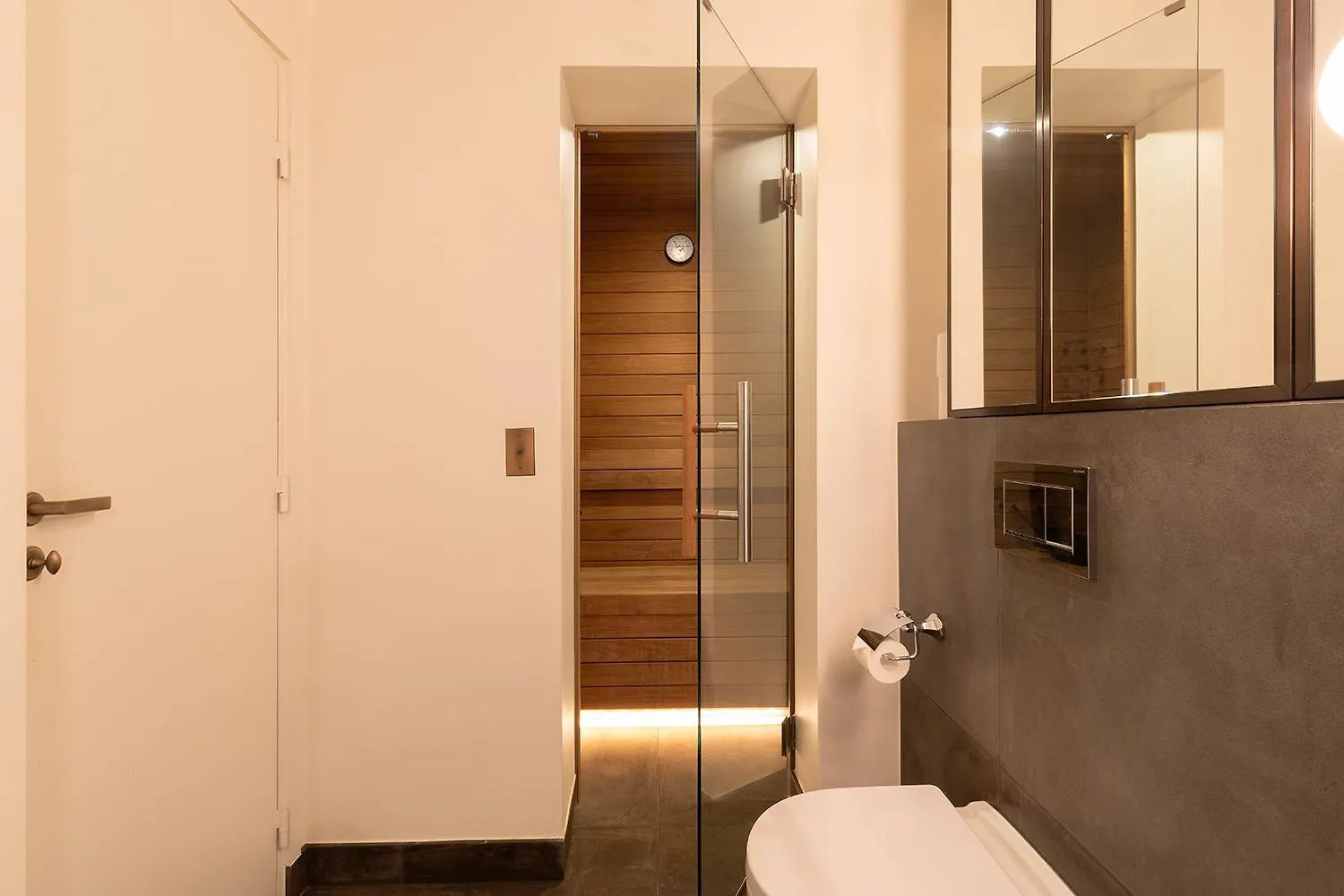 Oniri - Apartment In Montmartre - Robert Planquette Paris